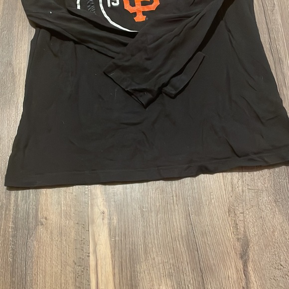 San Fransisco Giants long sleeve tshirt - Picture 3 of 6